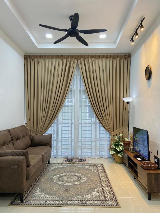 De Jara Guesthouse Dungun For Malay Εξωτερικό φωτογραφία