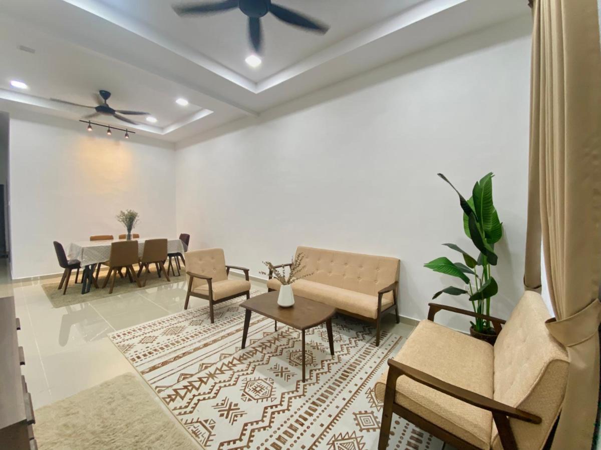 De Jara Guesthouse Dungun For Malay Εξωτερικό φωτογραφία